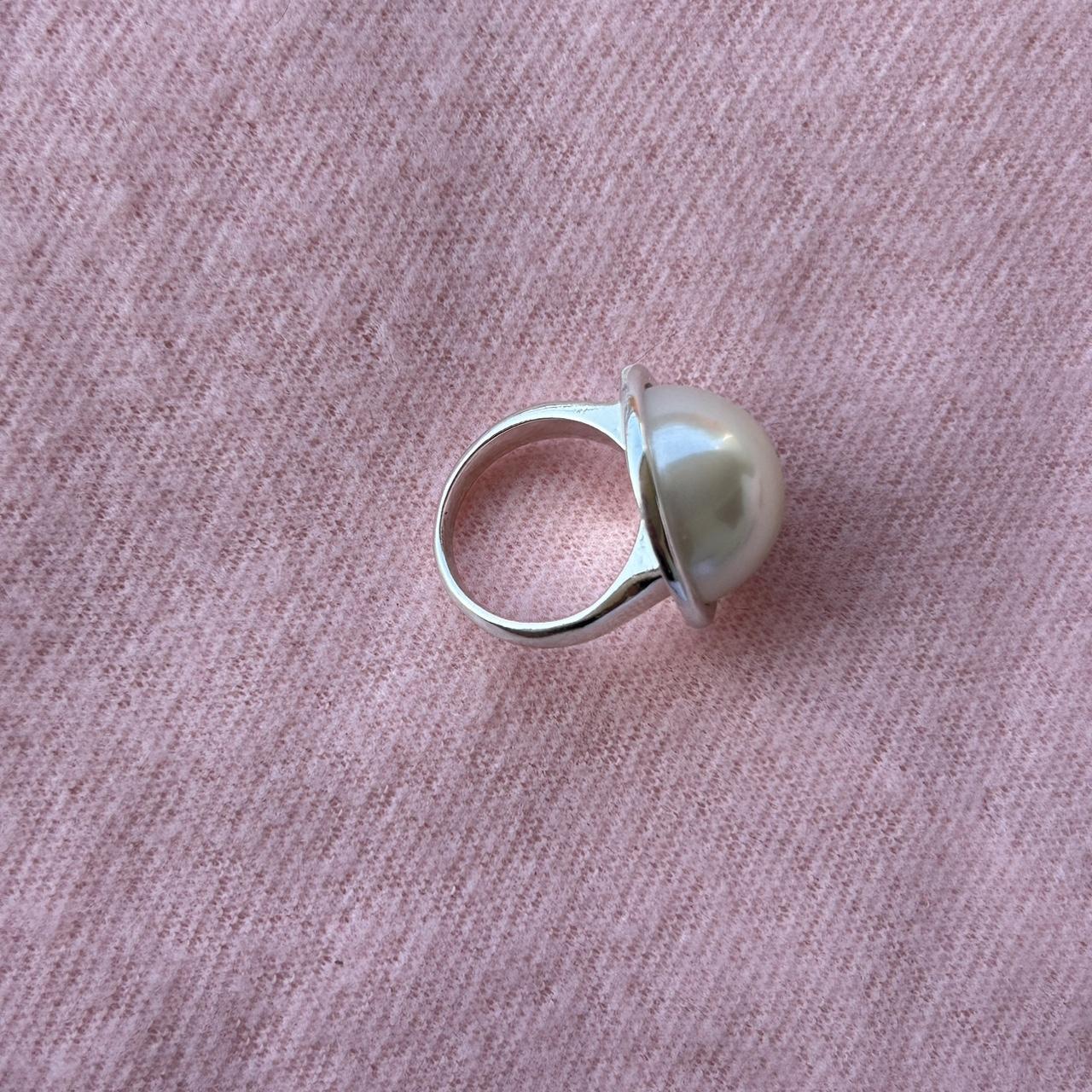 Pearl ring