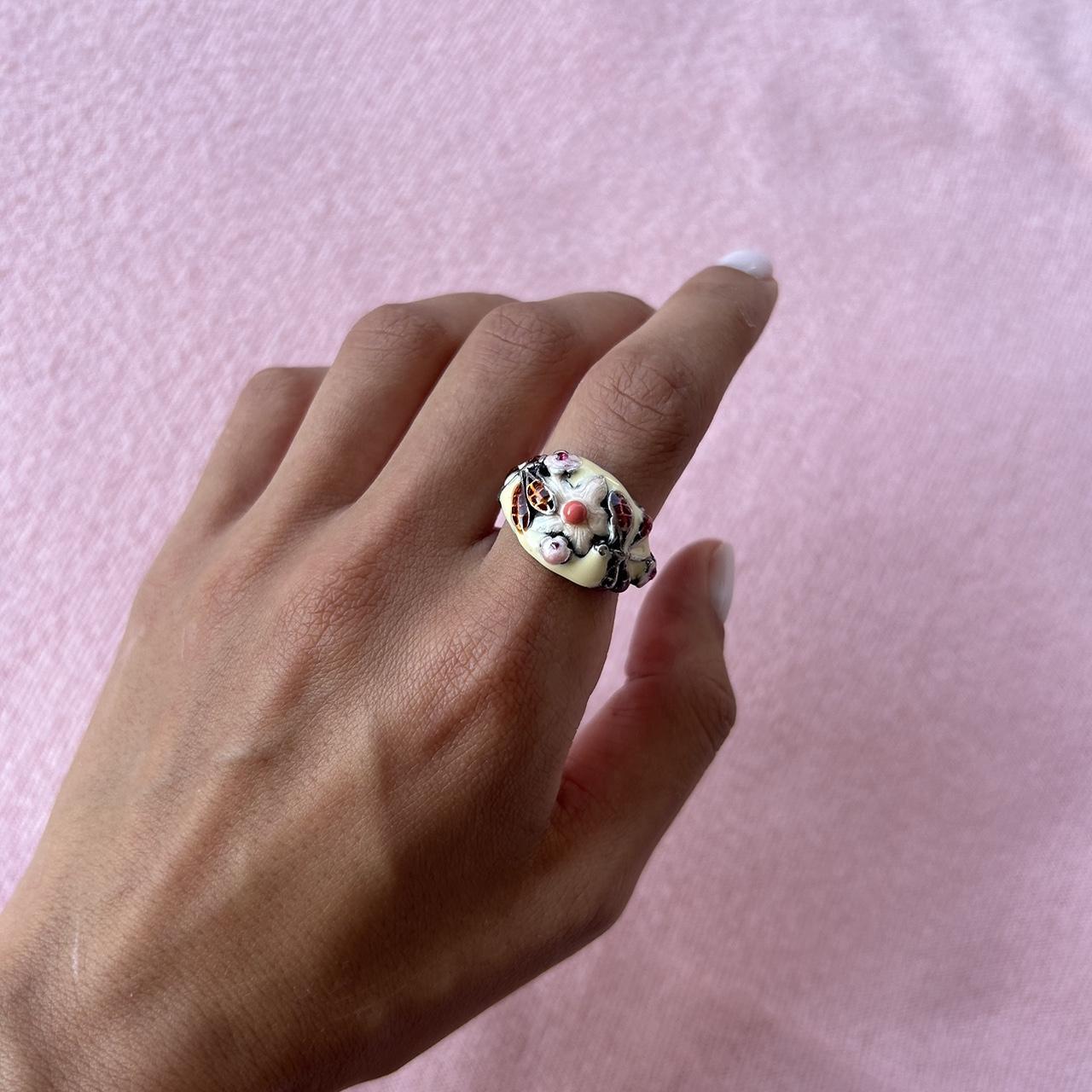 Resin ring