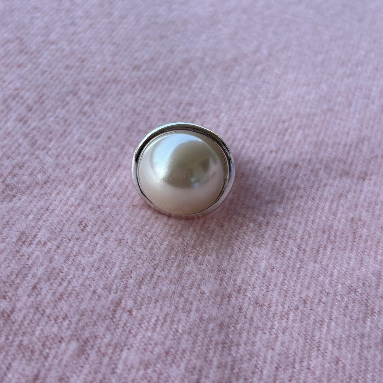 Pearl ring