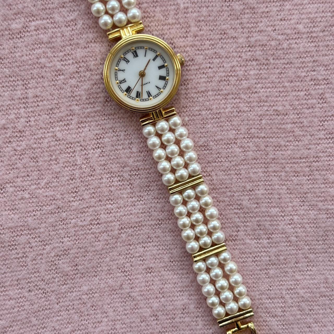 Pearls watch