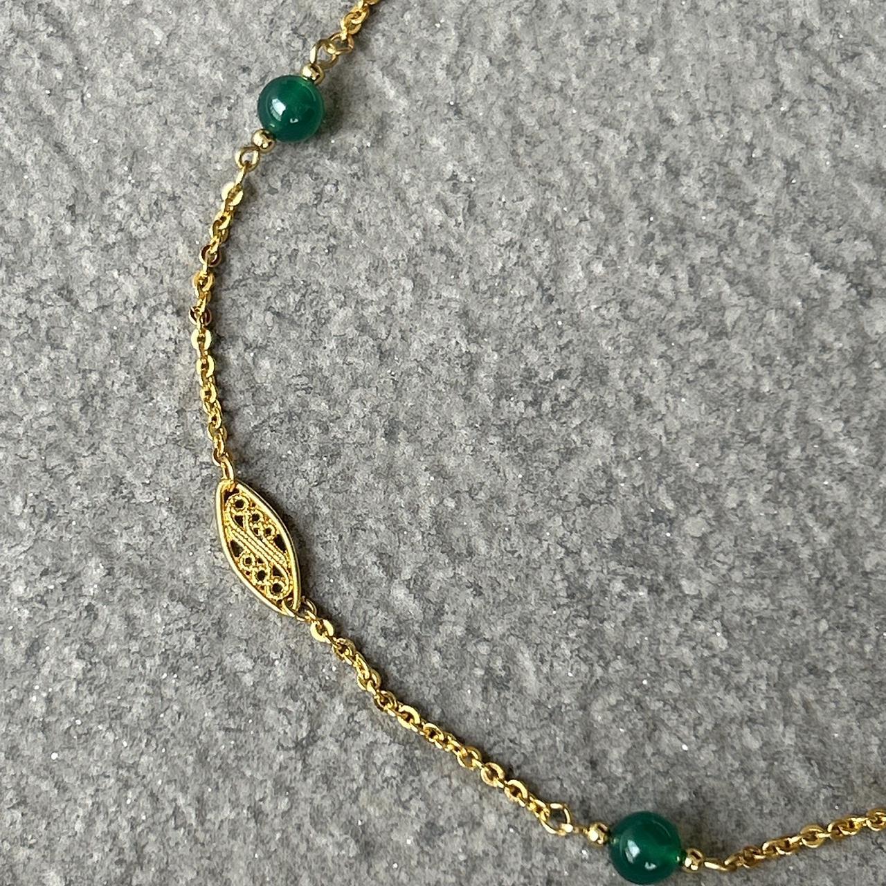 Green and gold necklace