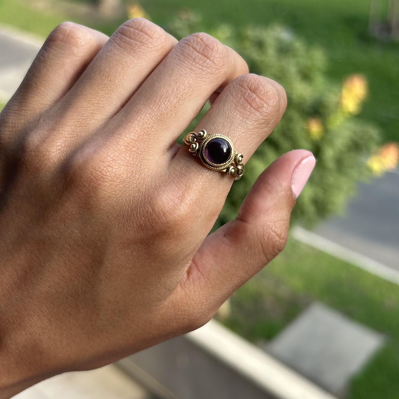 Amethyst stone ring