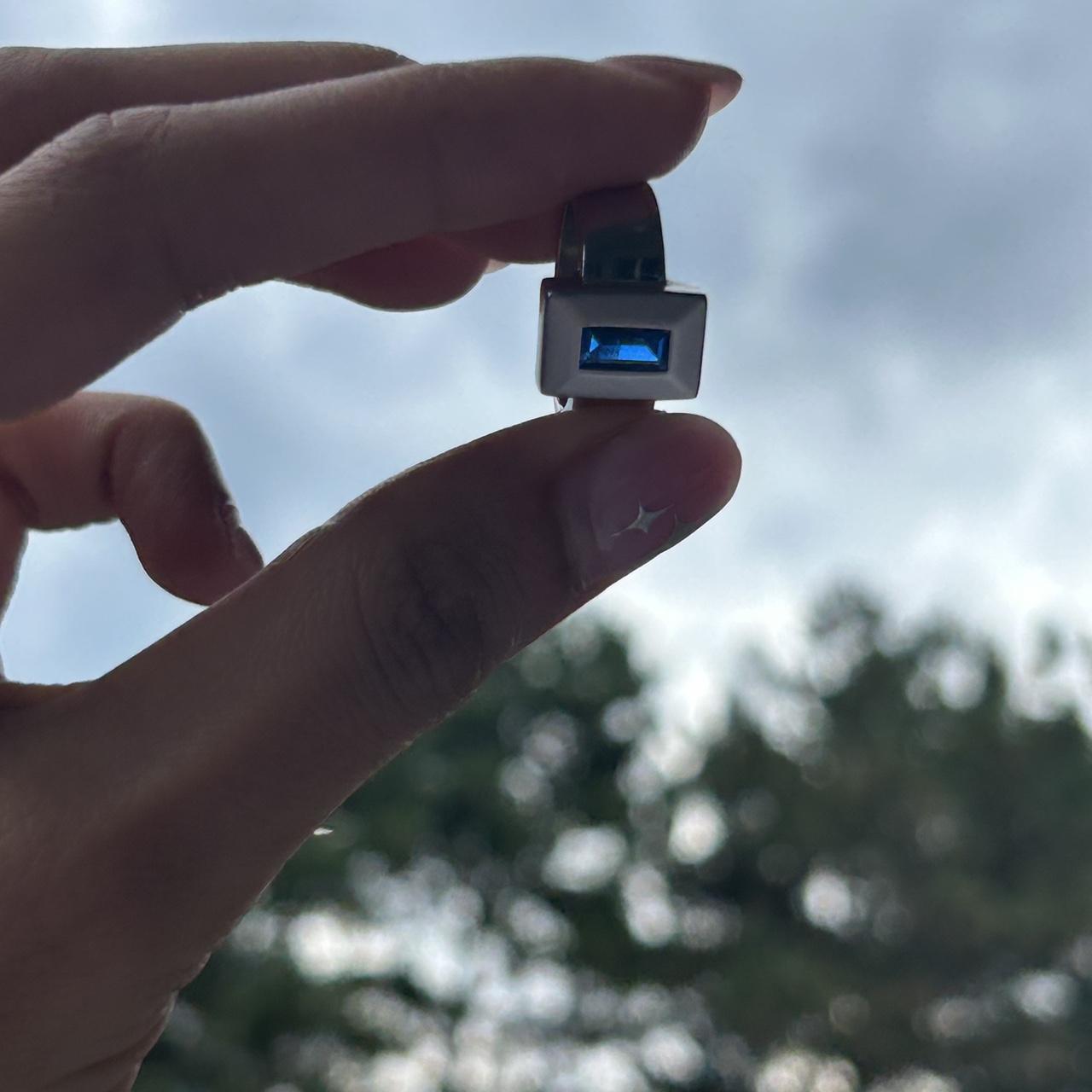 Blue stone ring