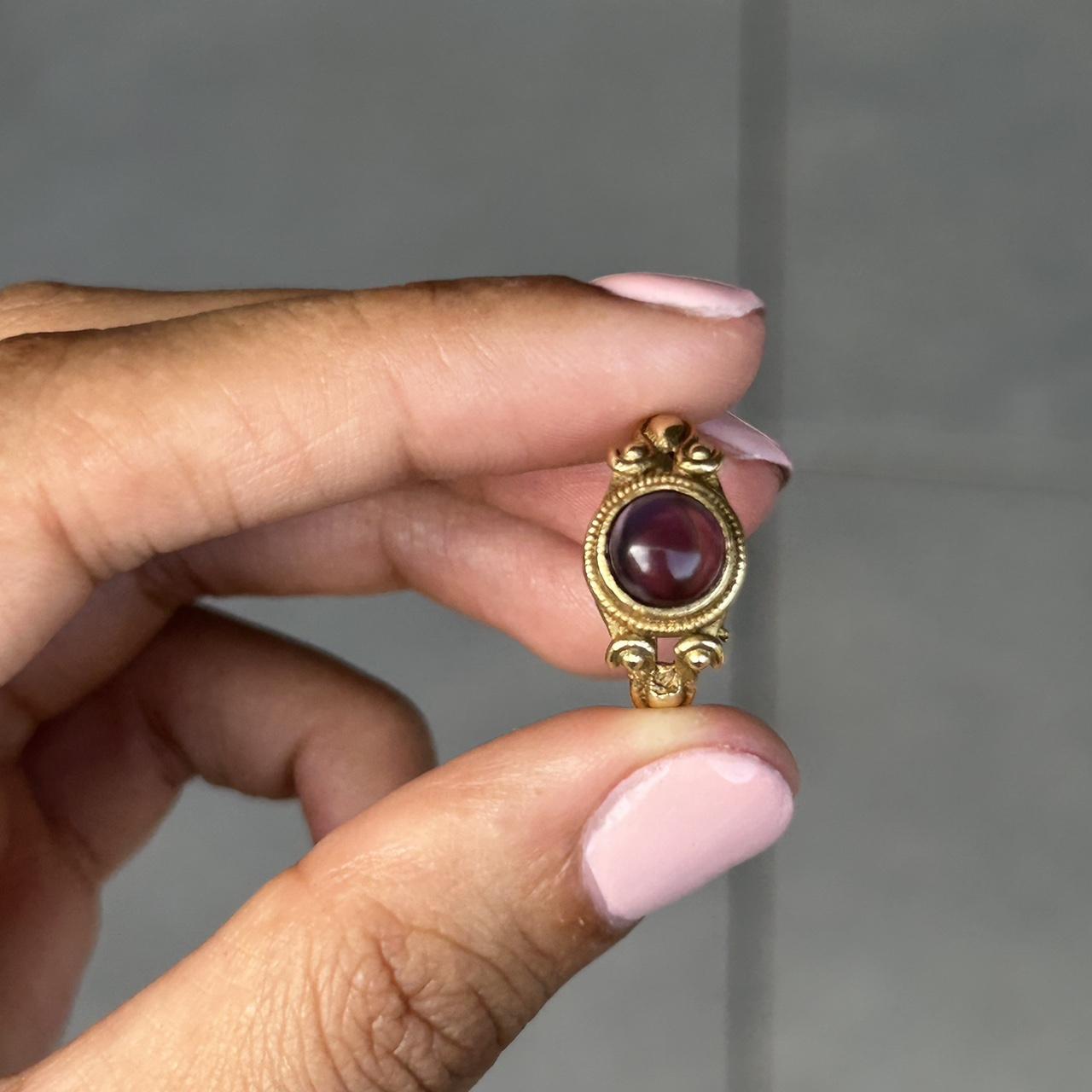 Amethyst stone ring