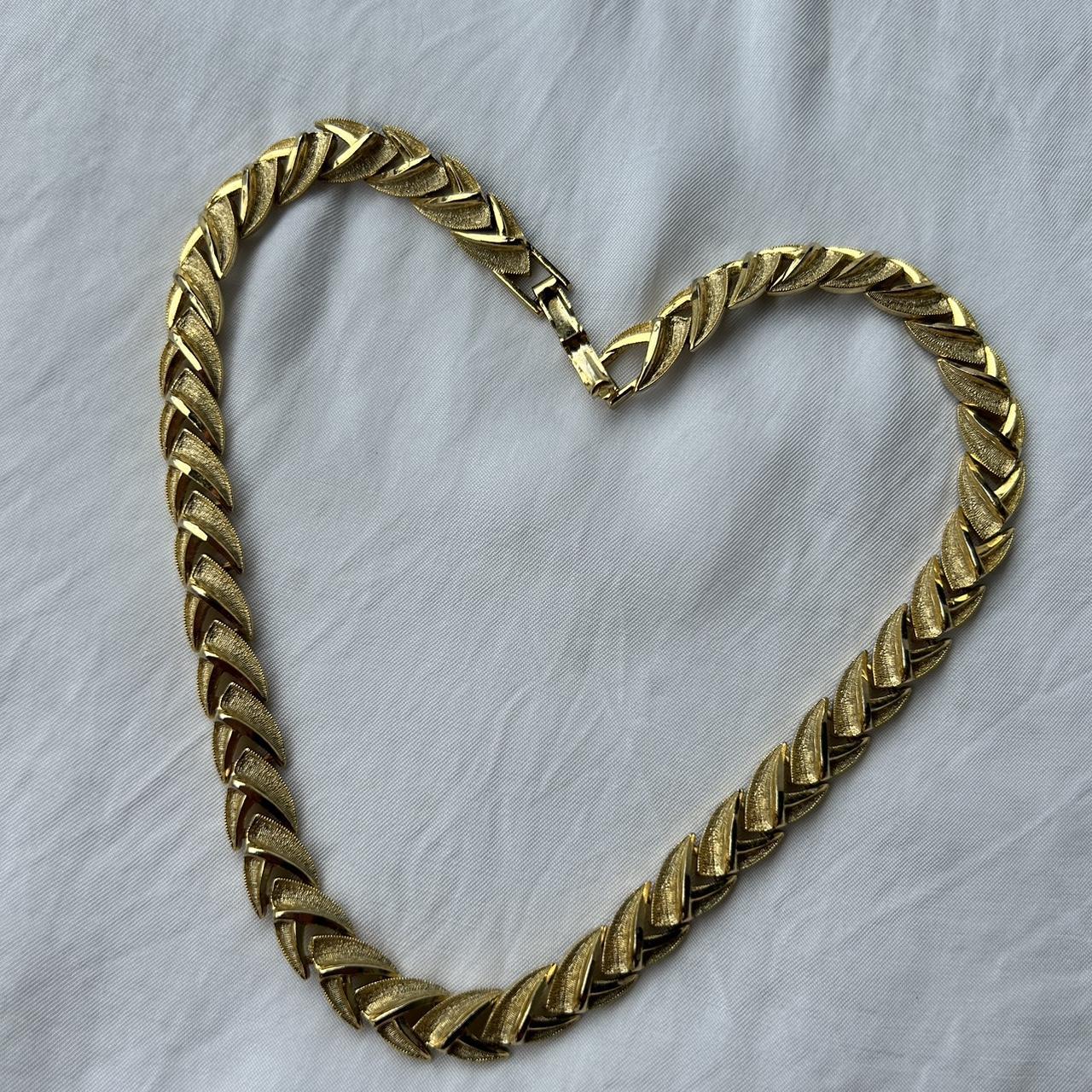 Cutie gold necklace